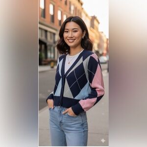 American Eagle Pastel Argyle Cropped Preppy Cardigan Sweater Womens Size Medium